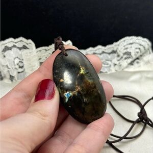 Iridescent Labradorite Gemstone Necklace